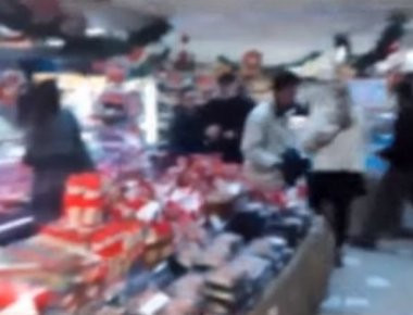 Ξαναχτύπησεο Ρουβίκωνας χθες Κυριακή στο κεντρικό κατάστημα του σούπερ μάρκετ Market Ιn στα Πετράλωνα (βίντεο)